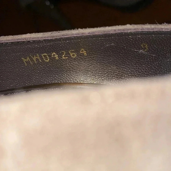 Stuart Weitzman Suede Platform Taupe Heels Size 9 - Picture 7 of 7